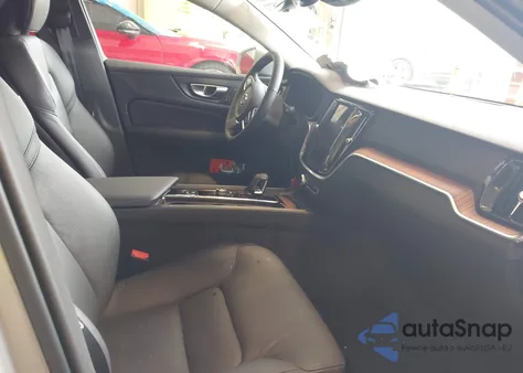 2025 Volvo V60 Cross Country B5 Plus from USA, damaged, VIN YV4L12WK1S2149939